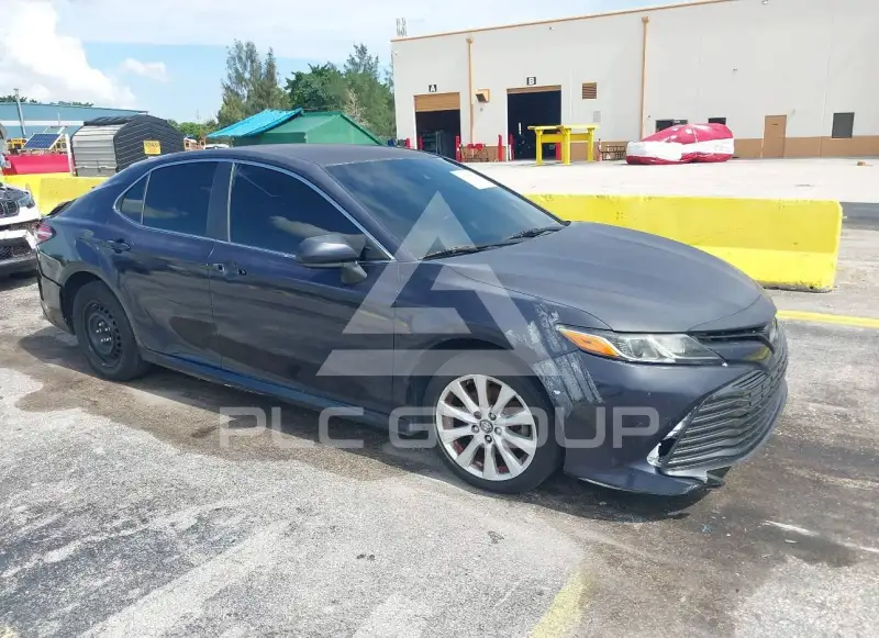 2018 Toyota CAMRY photo