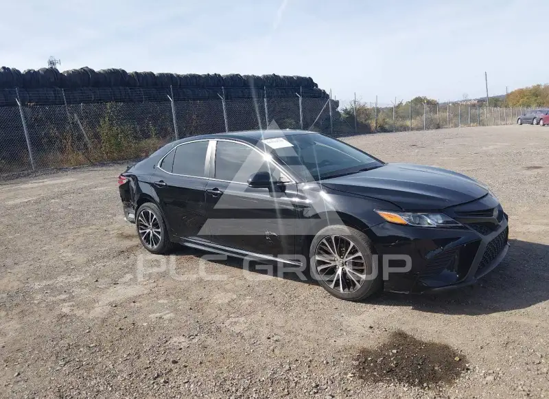 2018 Toyota CAMRY фото