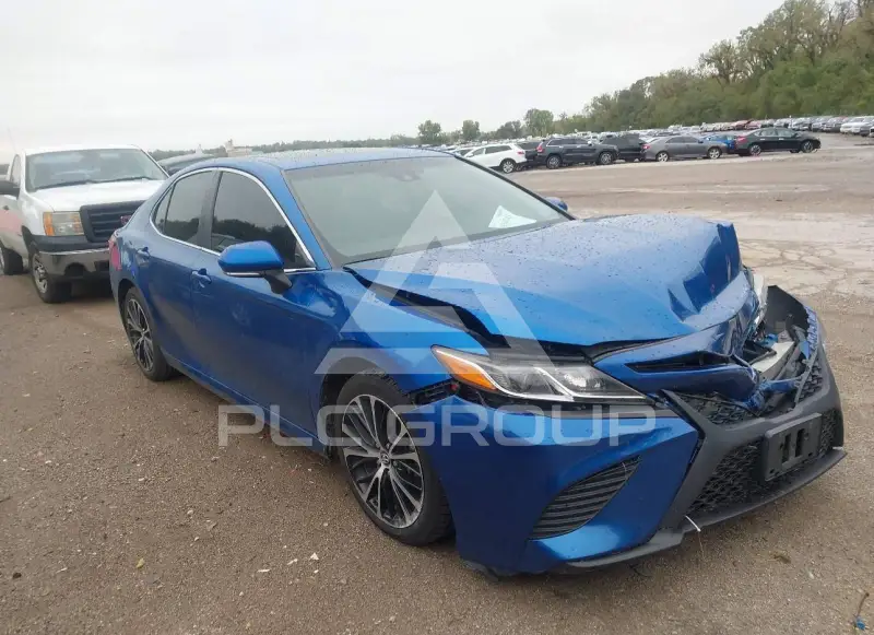 2018 Toyota CAMRY фото
