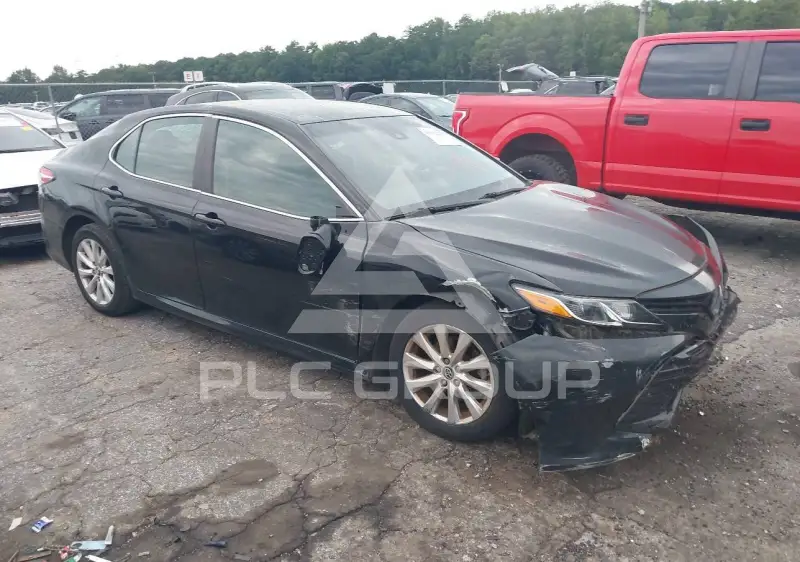 2018 Toyota CAMRY фото