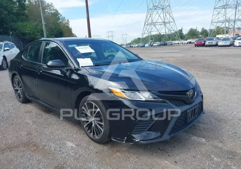 2018 Toyota CAMRY фото
