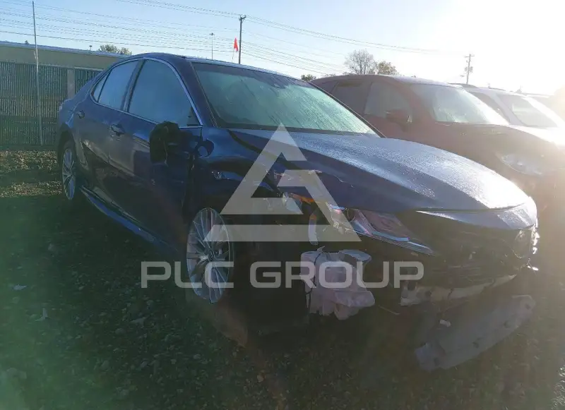 2018 Toyota CAMRY photo