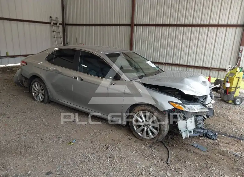 2018 Toyota CAMRY фото
