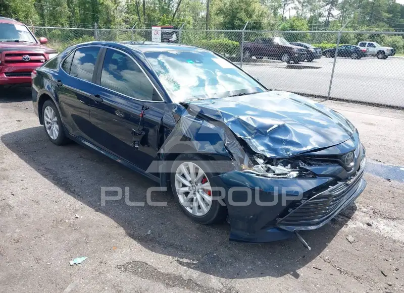 2018 Toyota CAMRY photo