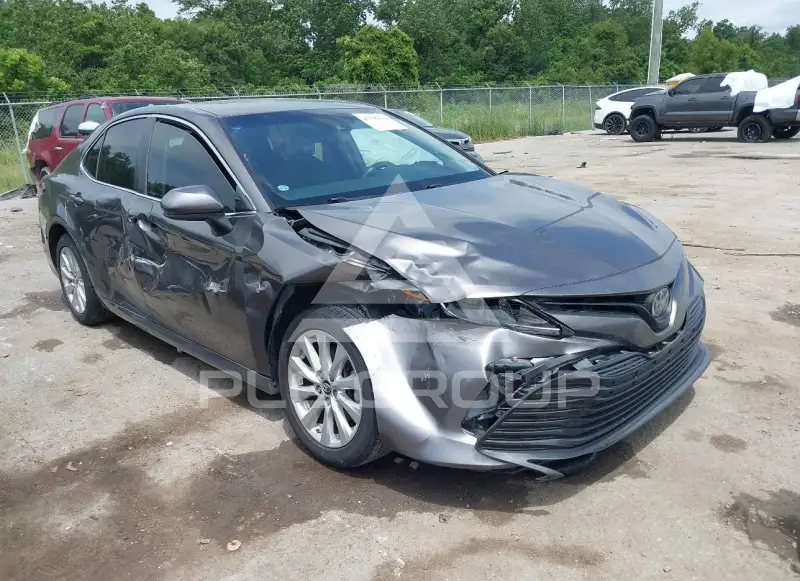 2018 Toyota CAMRY photo