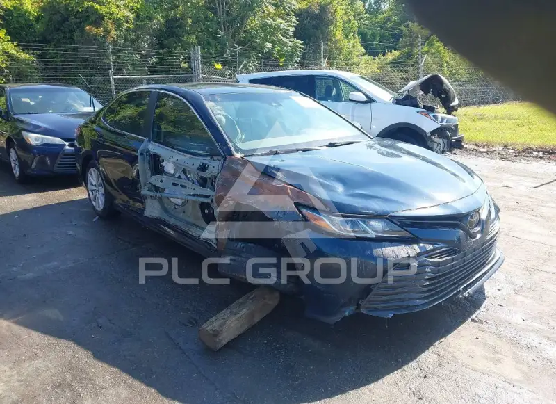 2018 Toyota CAMRY фото
