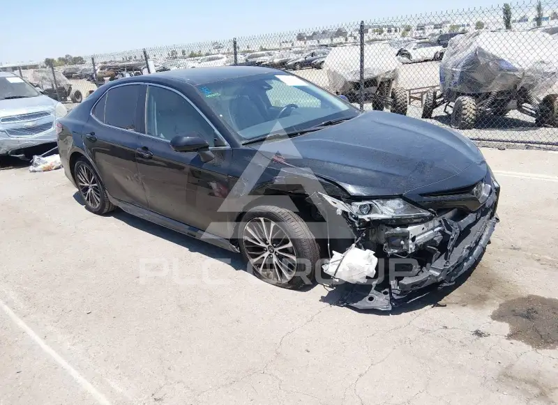 2018 Toyota CAMRY фото