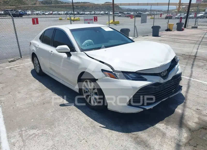 2018 Toyota CAMRY фото