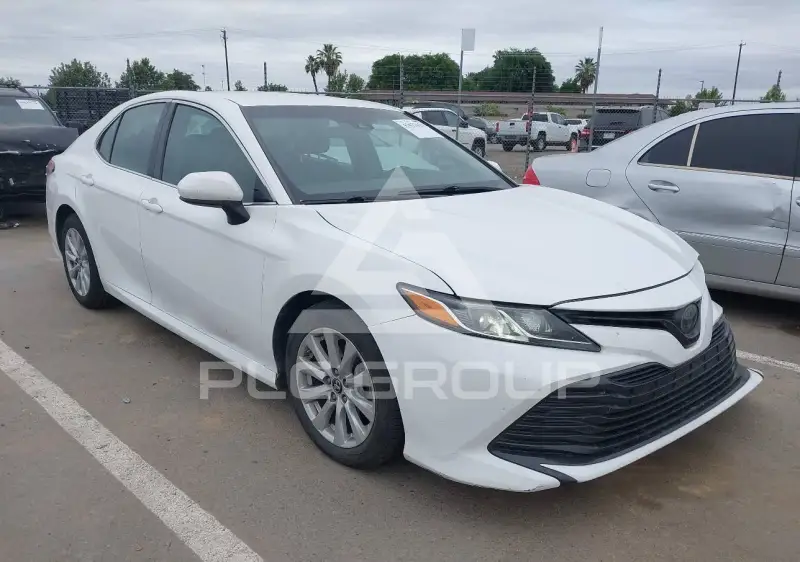 2018 Toyota CAMRY фото