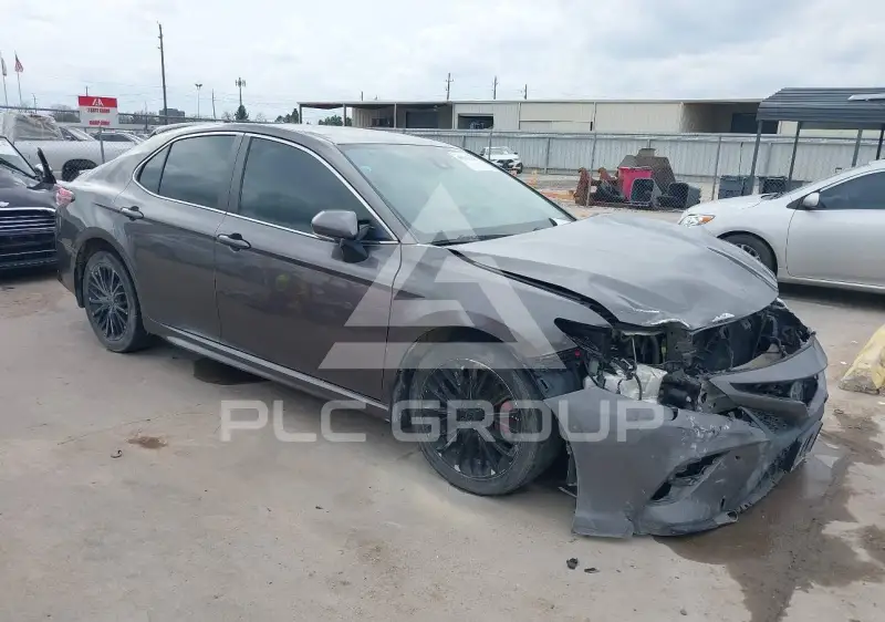 2018 Toyota CAMRY фото