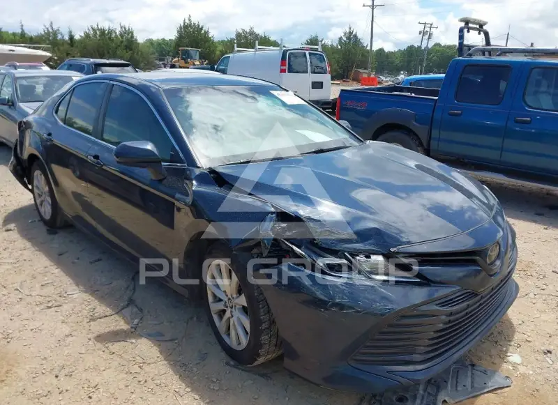 2018 Toyota CAMRY фото