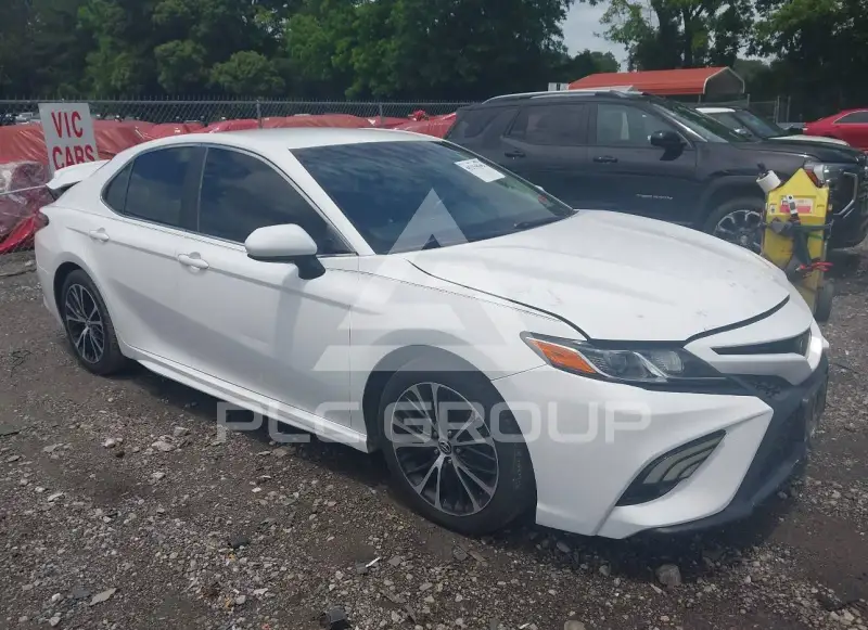 2018 Toyota CAMRY фото