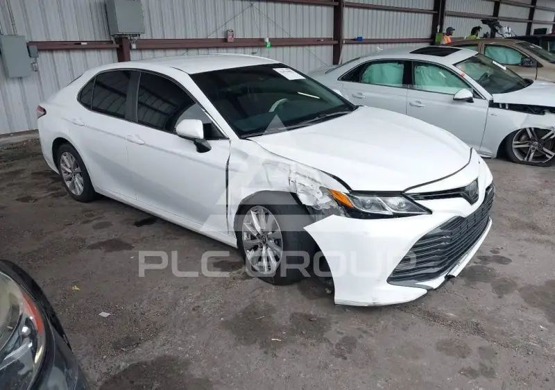 2018 Toyota CAMRY фото