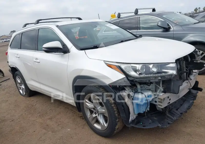 2018 Toyota Highlander фото