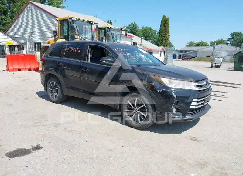 2018 Toyota Highlander фото