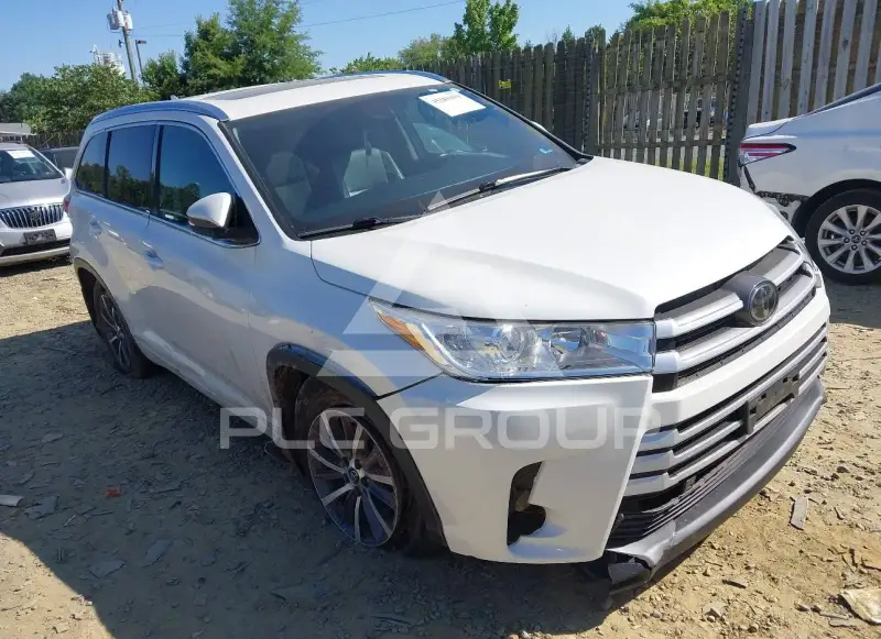 2018 Toyota Highlander фото