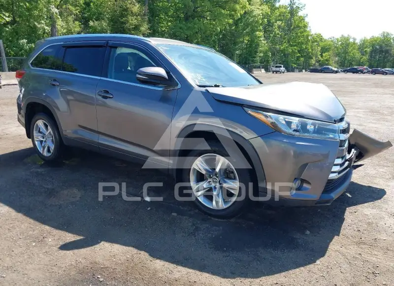 2018 Toyota Highlander фото