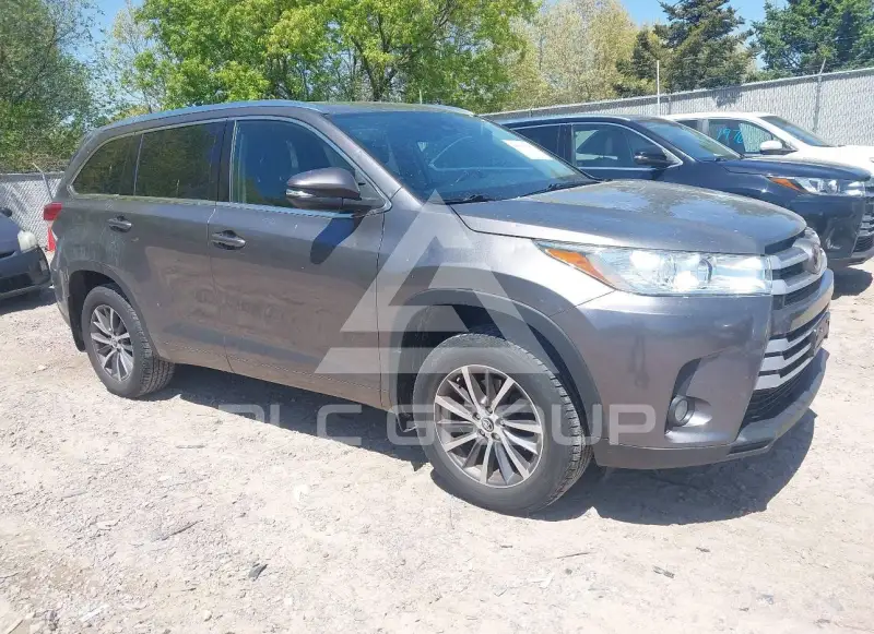 2018 Toyota Highlander фото
