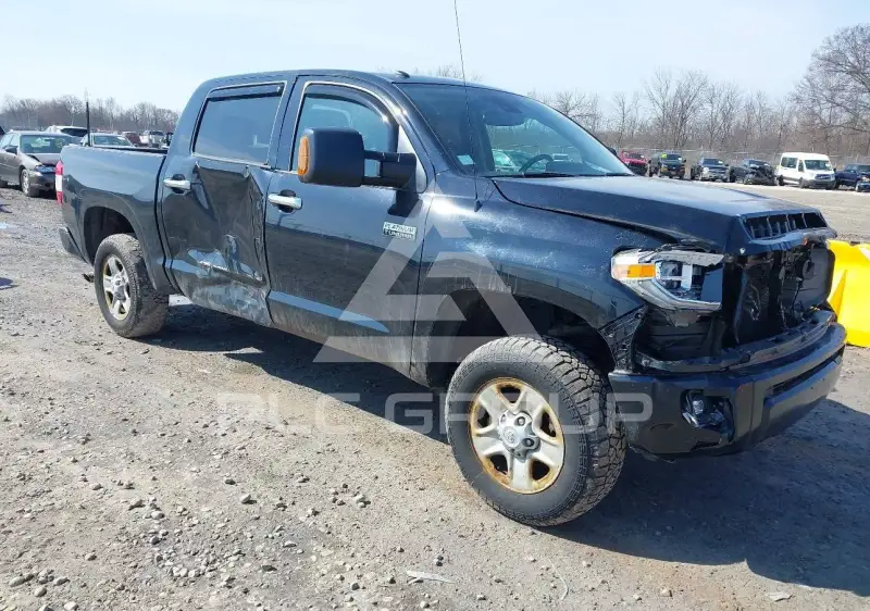 2018 Toyota TUNDRA фото