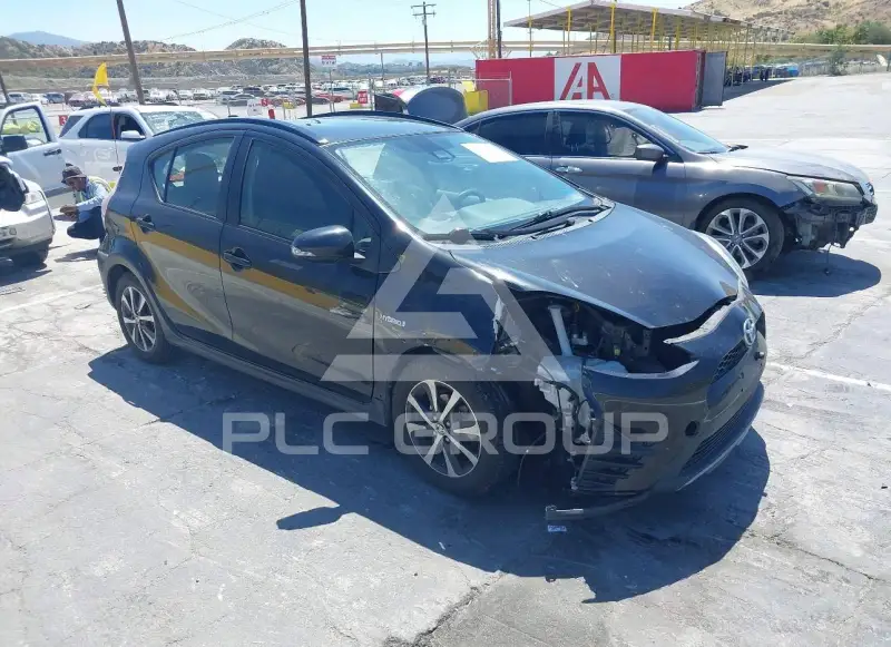 2018 Toyota PRIUS фото