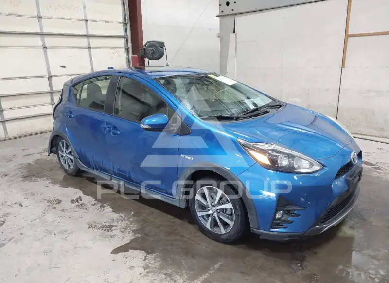 2018 Toyota PRIUS фото