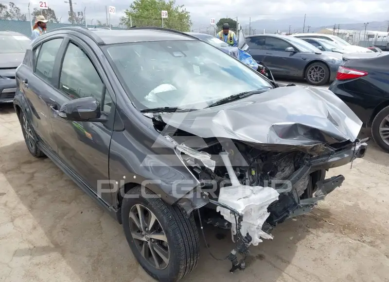 2018 Toyota PRIUS фото