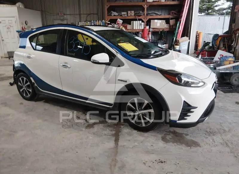 2018 Toyota PRIUS photo