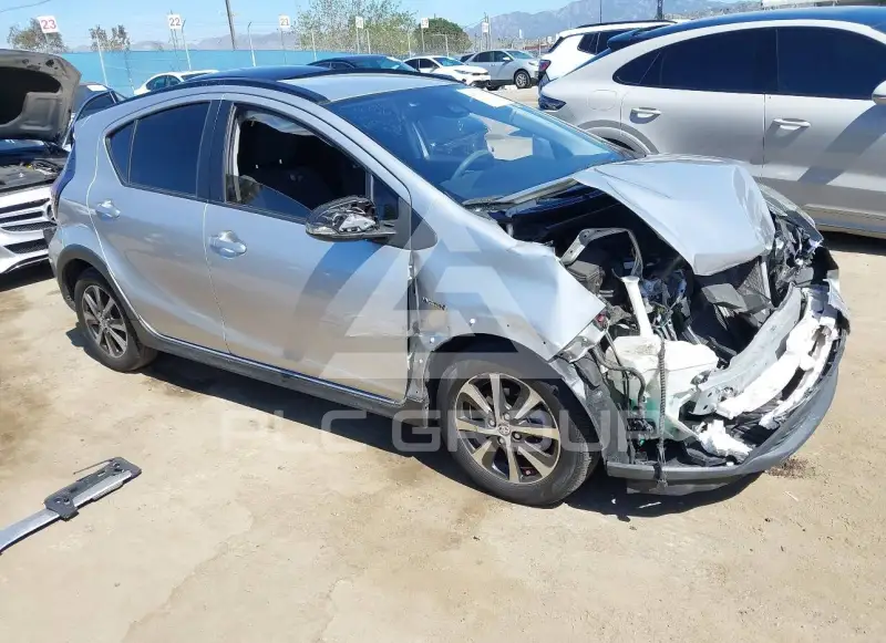 2018 Toyota PRIUS фото