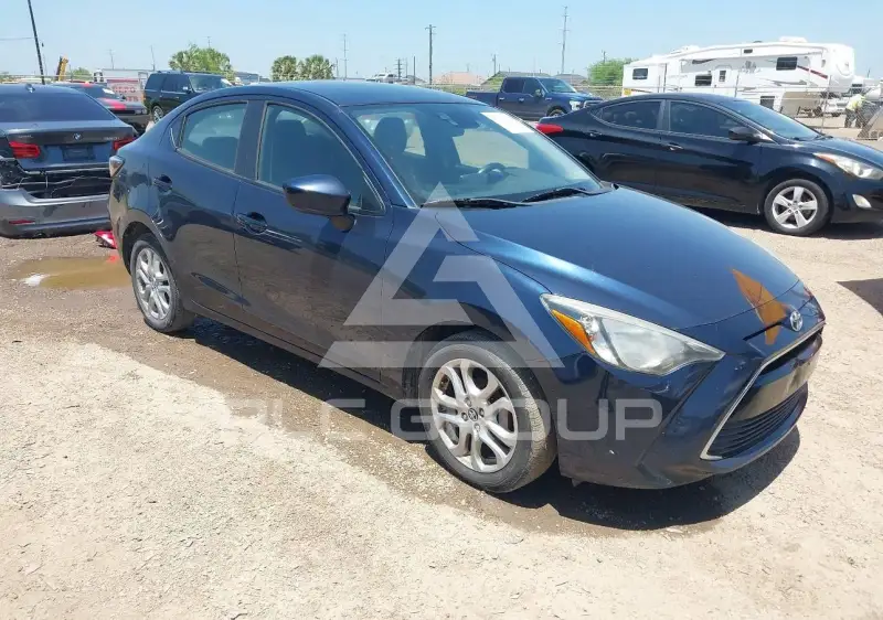2018 Toyota YARIS фото