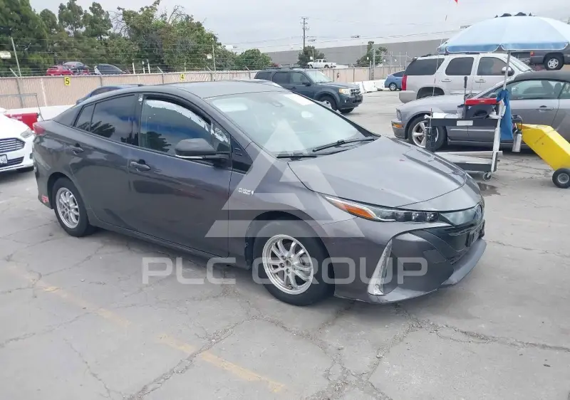 2018 Toyota PRIUS фото