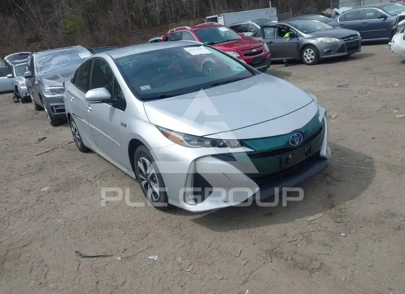 2018 Toyota PRIUS photo