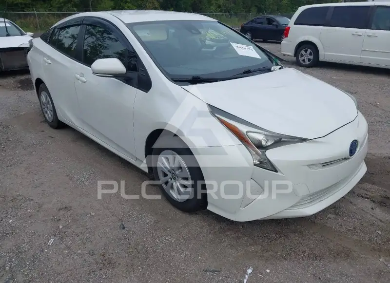 2018 Toyota PRIUS photo