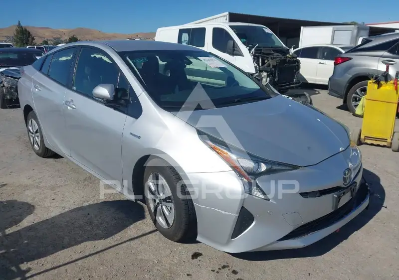2018 Toyota PRIUS фото