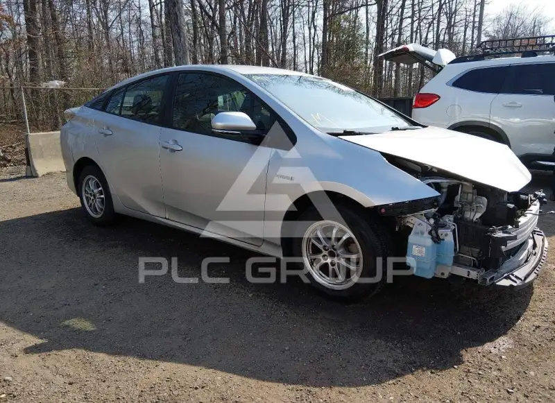 2018 Toyota PRIUS photo