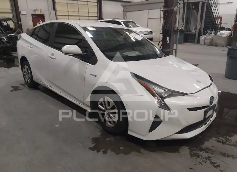 2018 Toyota PRIUS photo