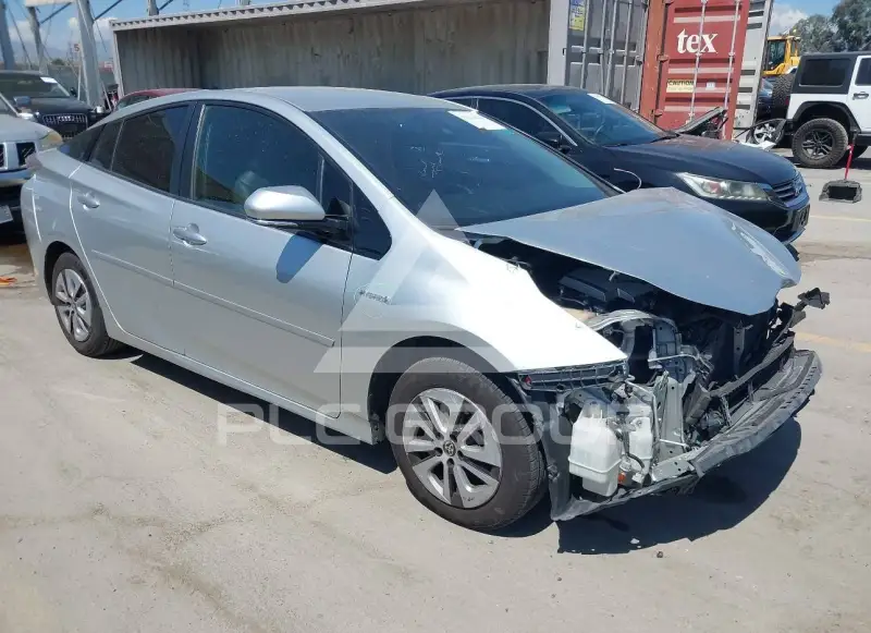 2018 Toyota PRIUS фото