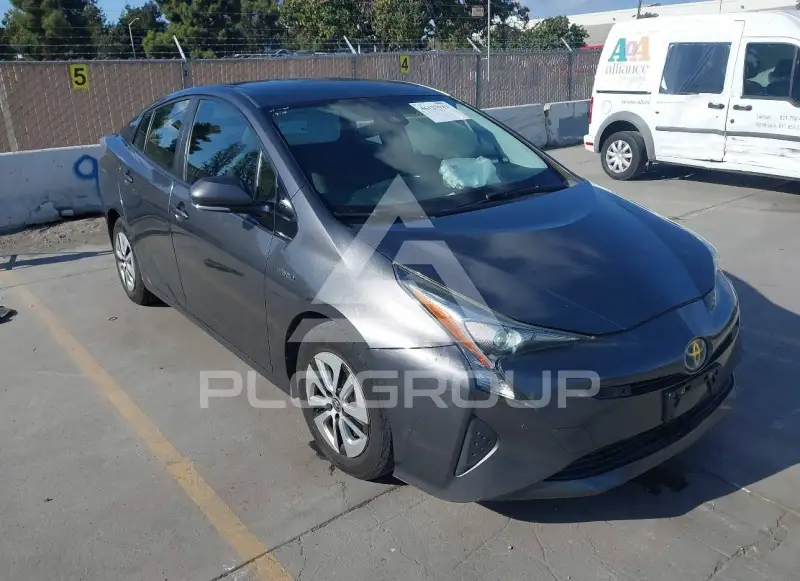 2018 Toyota PRIUS фото