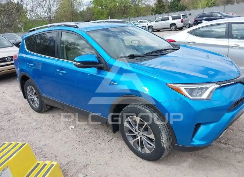 2018 Toyota RAV4 фото