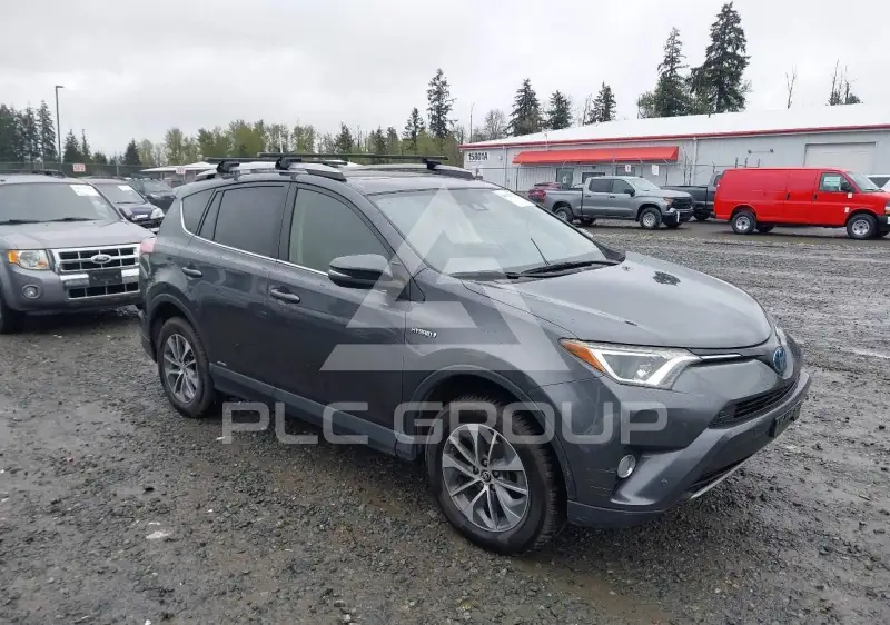 2018 Toyota RAV4 фото