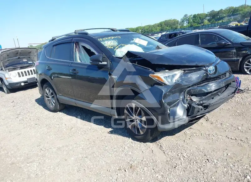 2018 Toyota RAV4 фото