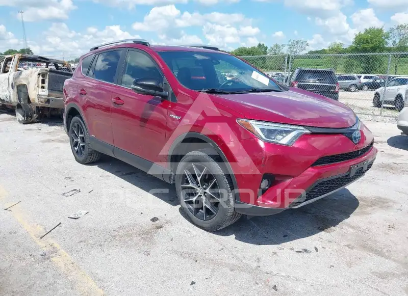 2018 Toyota RAV4 фото
