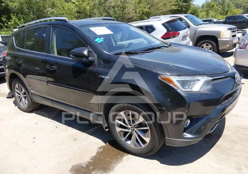 2018 Toyota RAV4 фото
