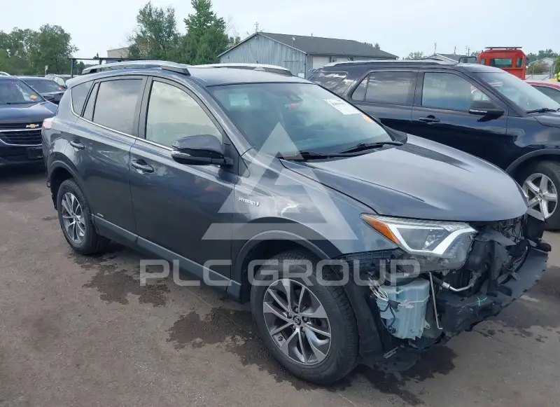 2018 Toyota RAV4 photo