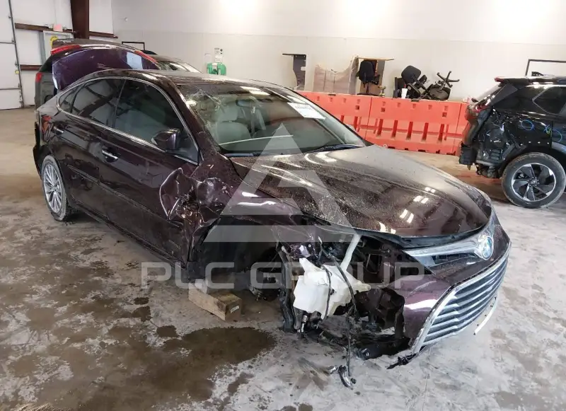 2018 Toyota AVALON photo