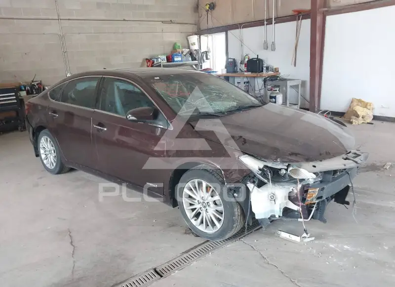 2018 Toyota AVALON photo