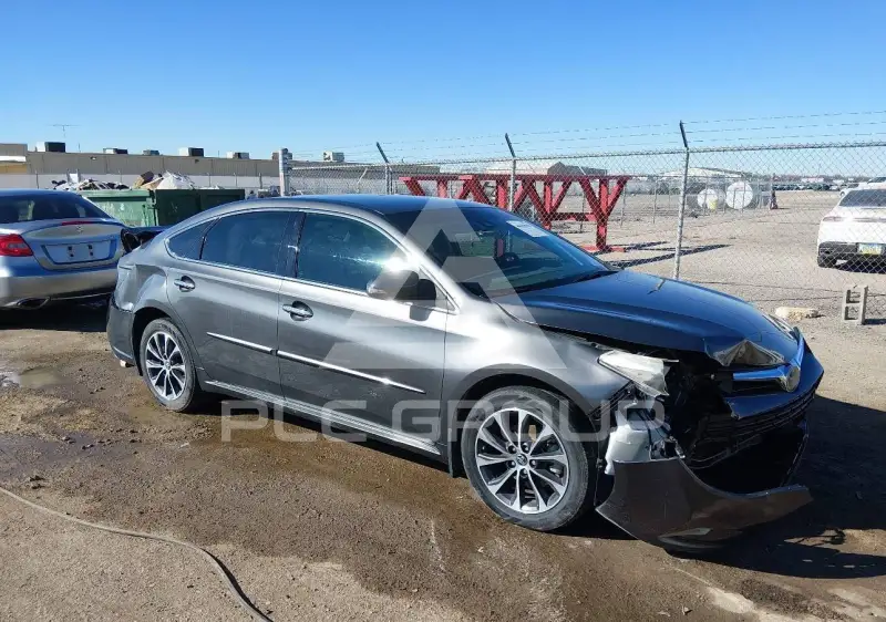2018 Toyota AVALON photo