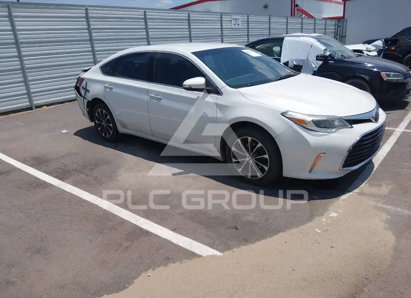 2018 Toyota AVALON photo