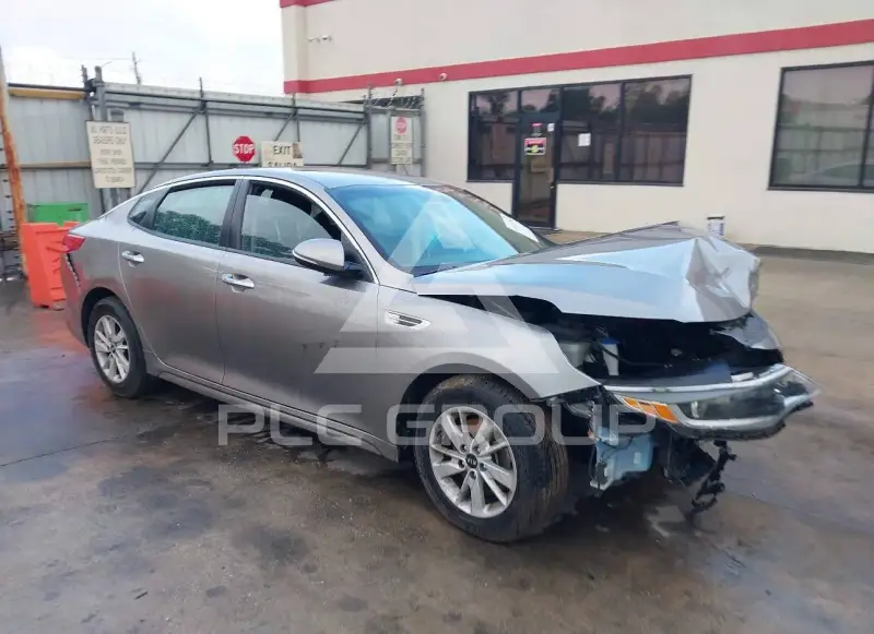 2018 KIA Optima фото