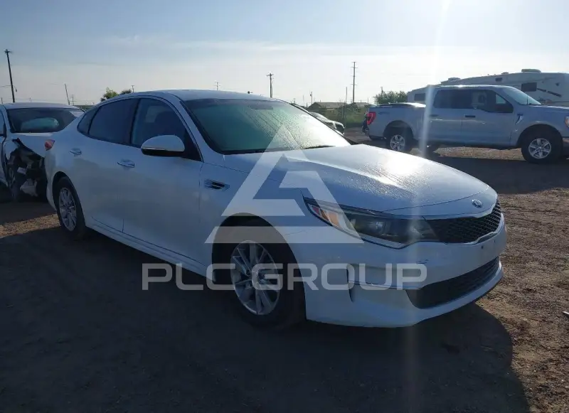 2018 KIA Optima photo