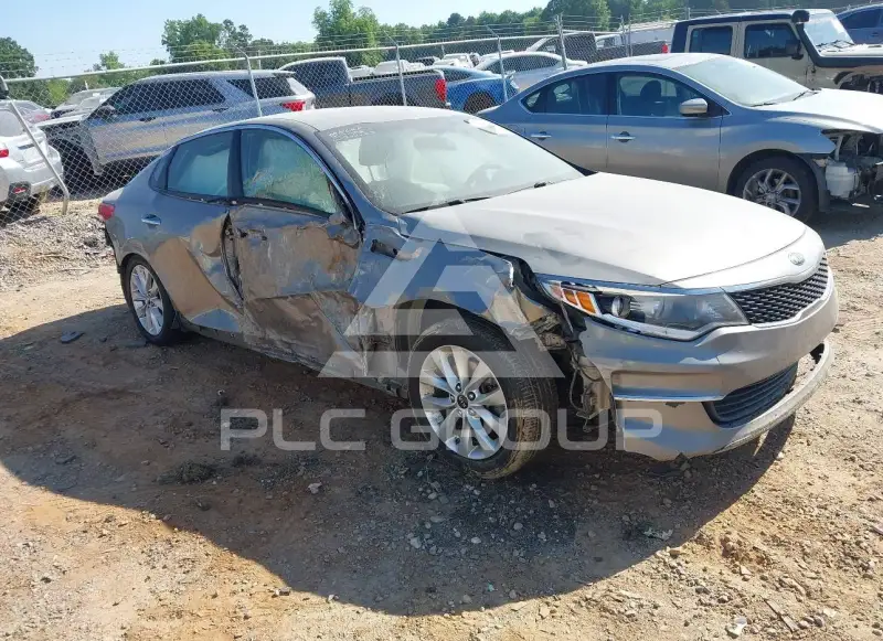 2018 KIA Optima photo